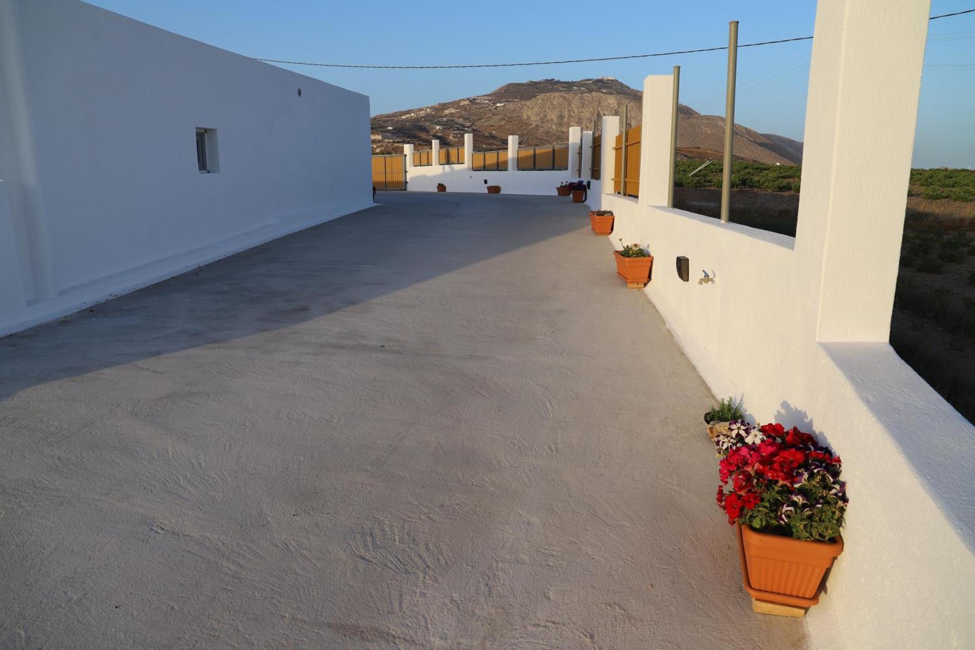 Calma Eco Houses Sunset View Emporio  Exterior photo